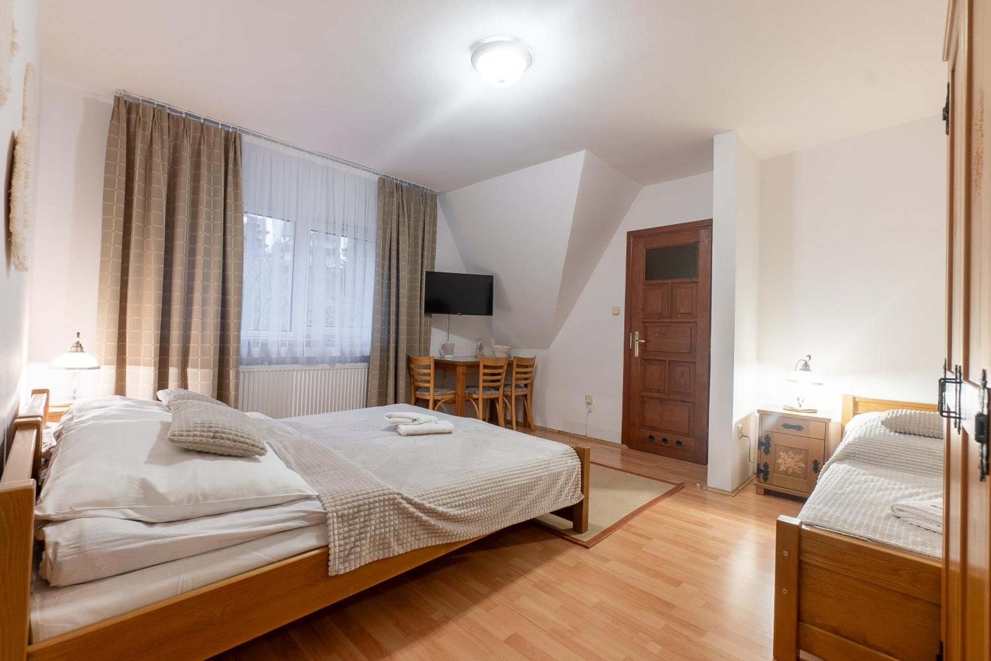 9 Sil Murowany Dom Bukowina Tatrzanska Bagian luar foto