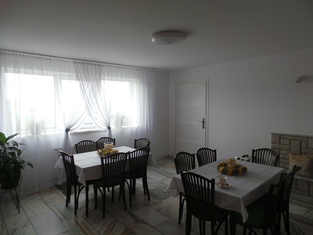 9 Sil Murowany Dom Bukowina Tatrzanska Bagian luar foto